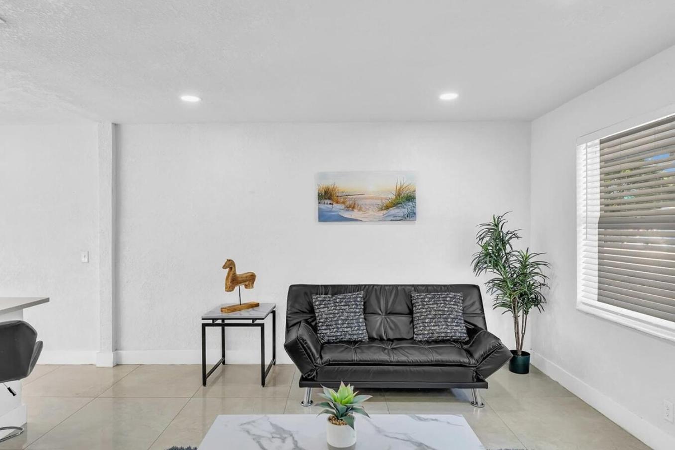 2 Bdrm Modern House Mins From Beach & Casino Hb1 Plaja Hallandale Exterior foto