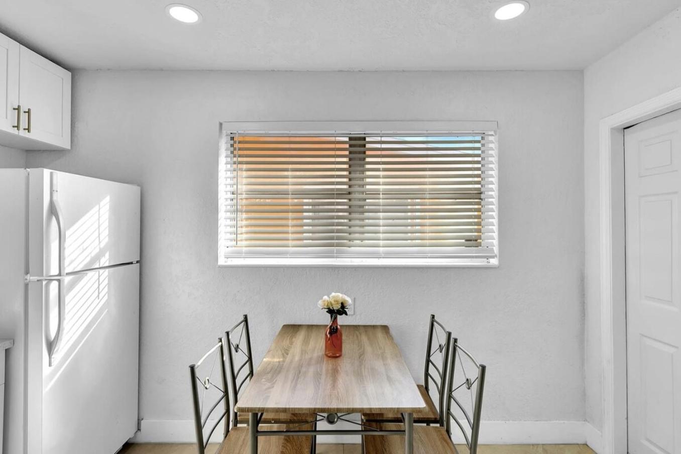 2 Bdrm Modern House Mins From Beach & Casino Hb1 Plaja Hallandale Exterior foto