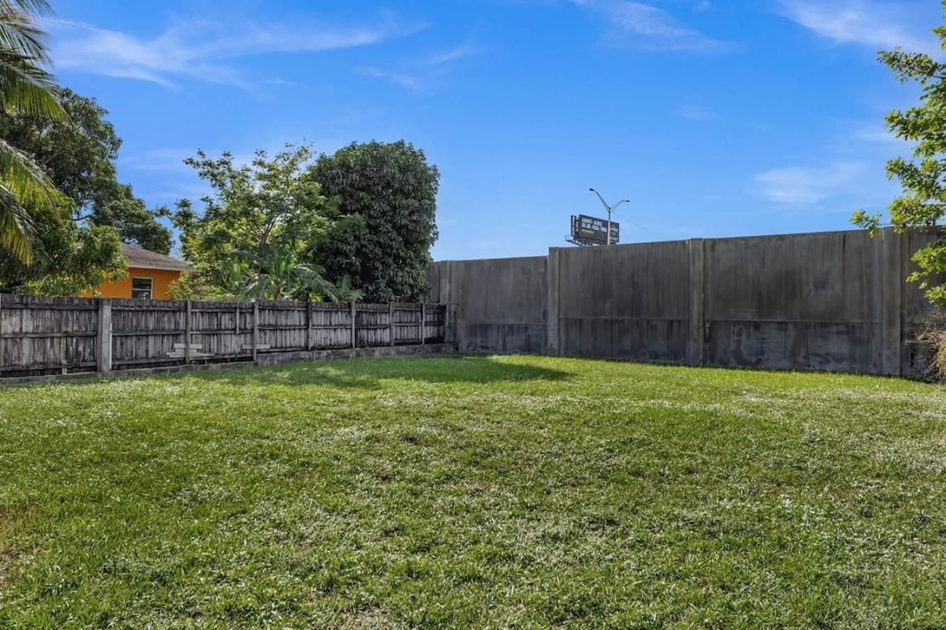 2 Bdrm Modern House Mins From Beach & Casino Hb1 Plaja Hallandale Exterior foto